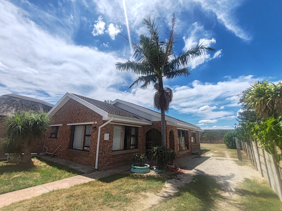 3 Bedroom Property for Sale in Retief Eastern Cape